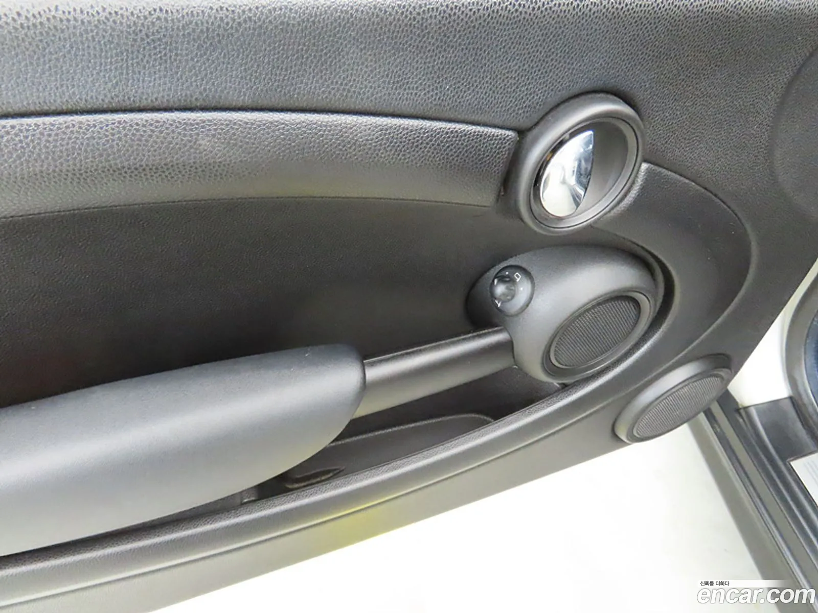 Mini Cooper Roadster 2012 — 18