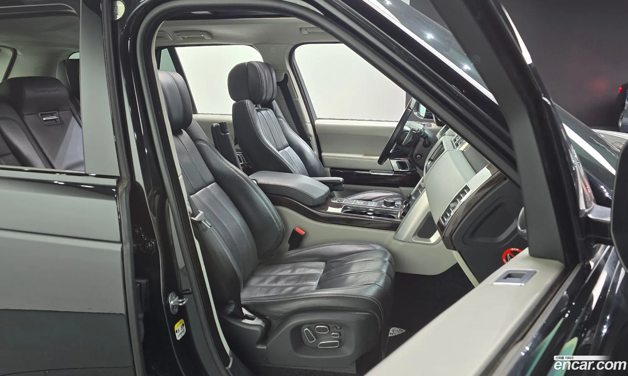 Land Rover Range Rover 2014 SALGA2JF1EA170016 — 5