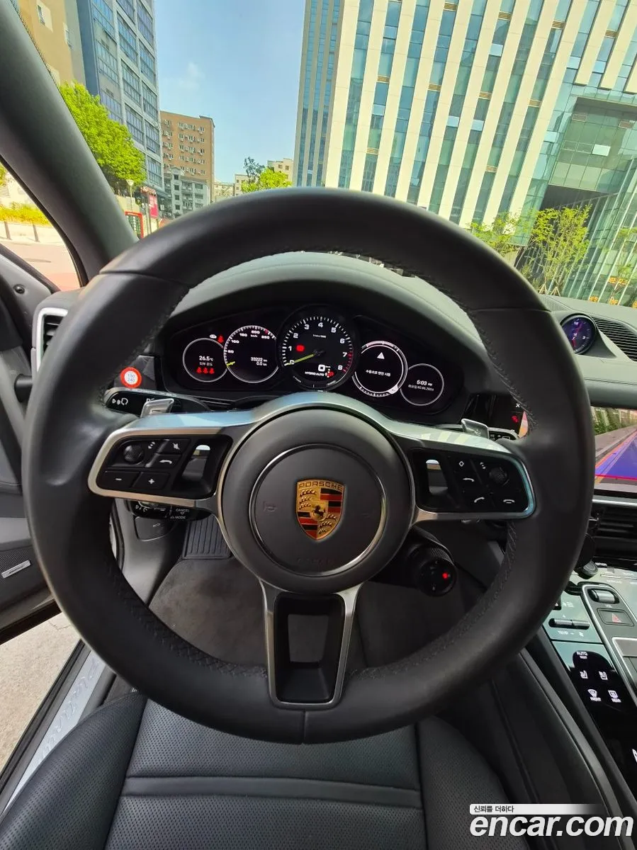 Porsche Cayenne 2023 — 3