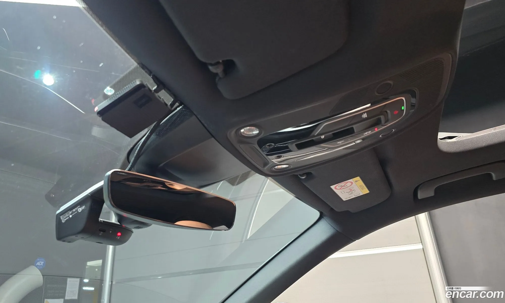 Audi A6 2022 WAUZZZF27NN050072 — 11