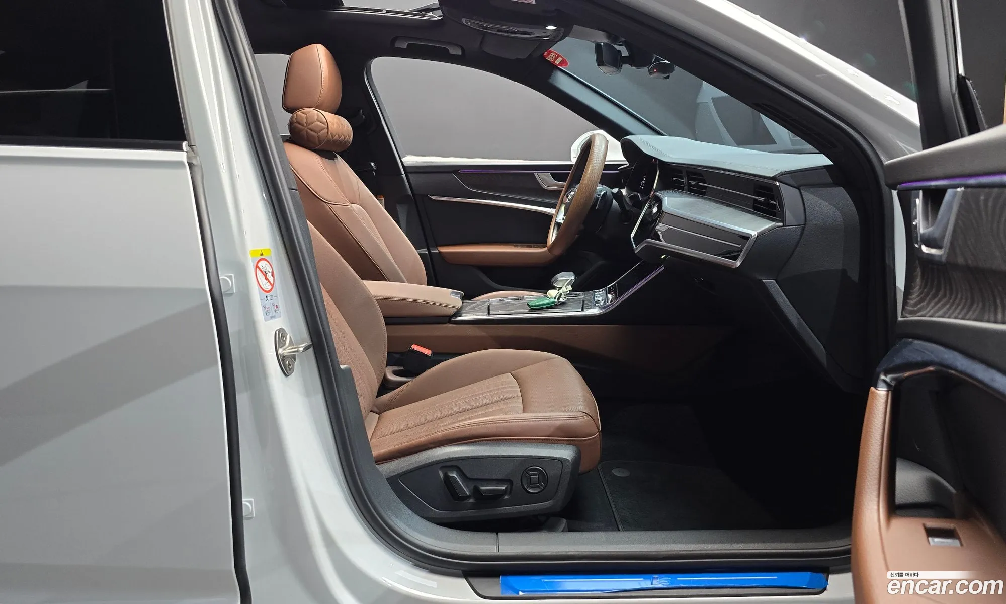 Audi A6 2022 WAUZZZF27NN050072 — 14