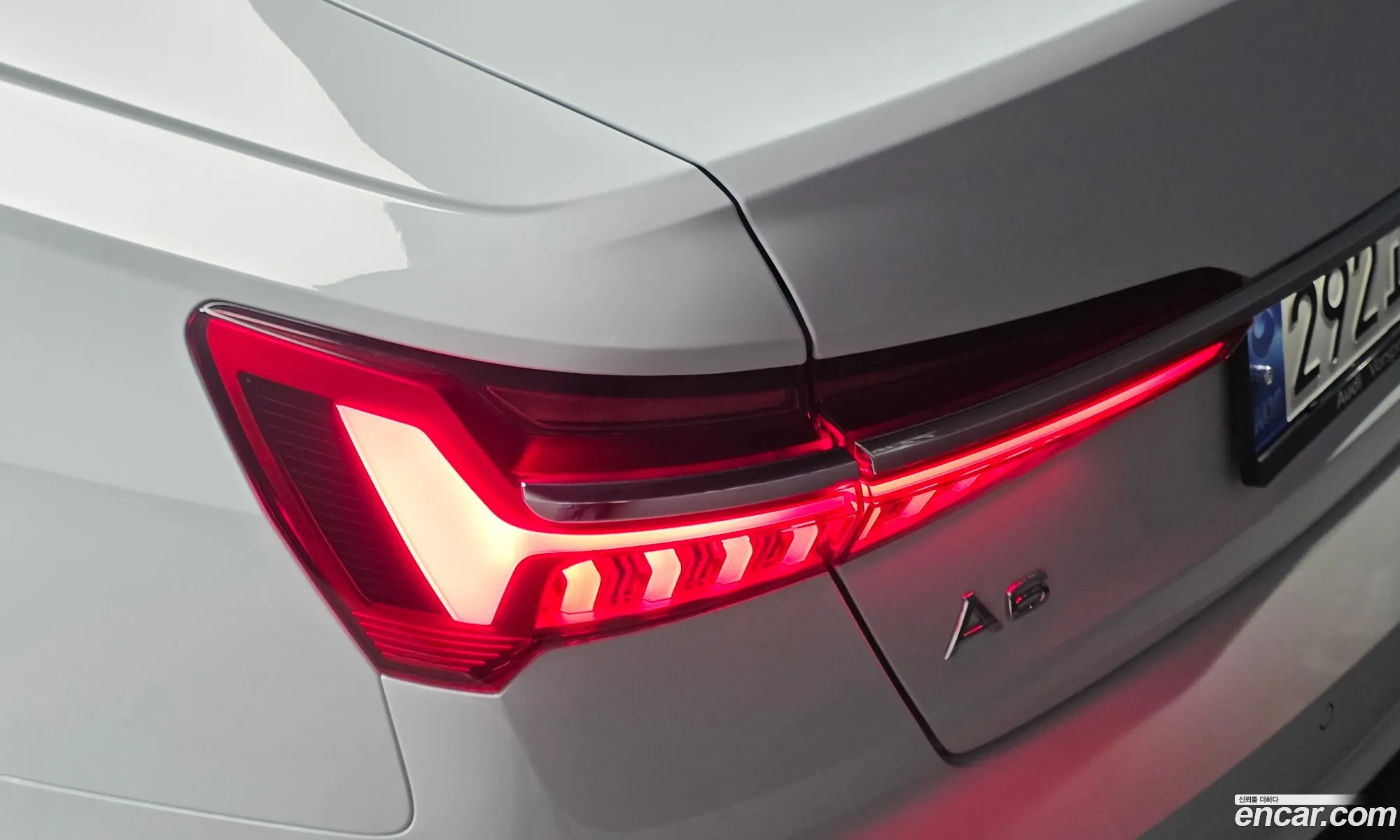 Audi A6 2022 WAUZZZF27NN050072 — 30