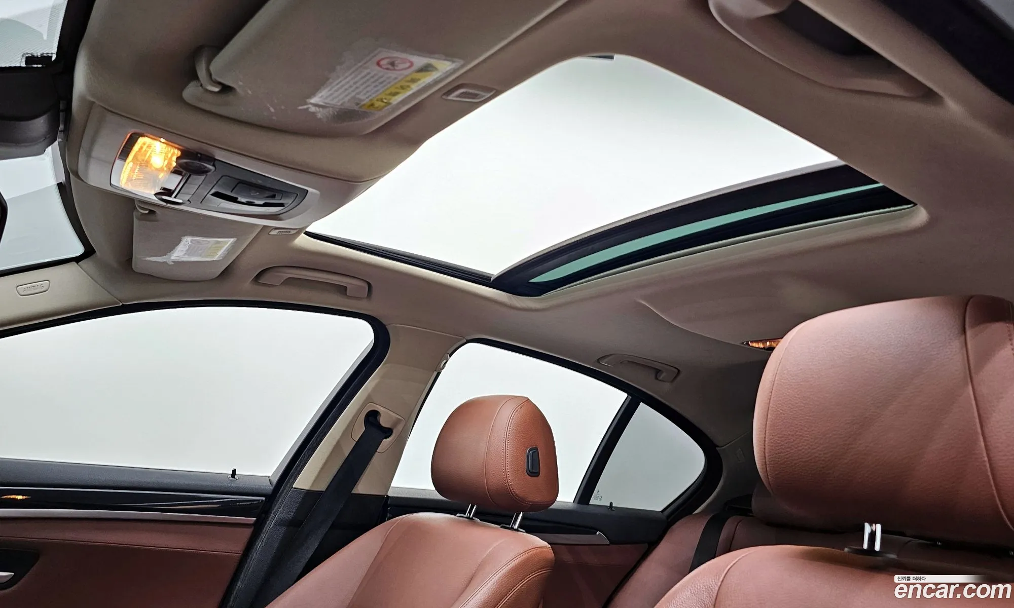 BMW 5 Series 2016 WBA5E5107GG201296 — 24