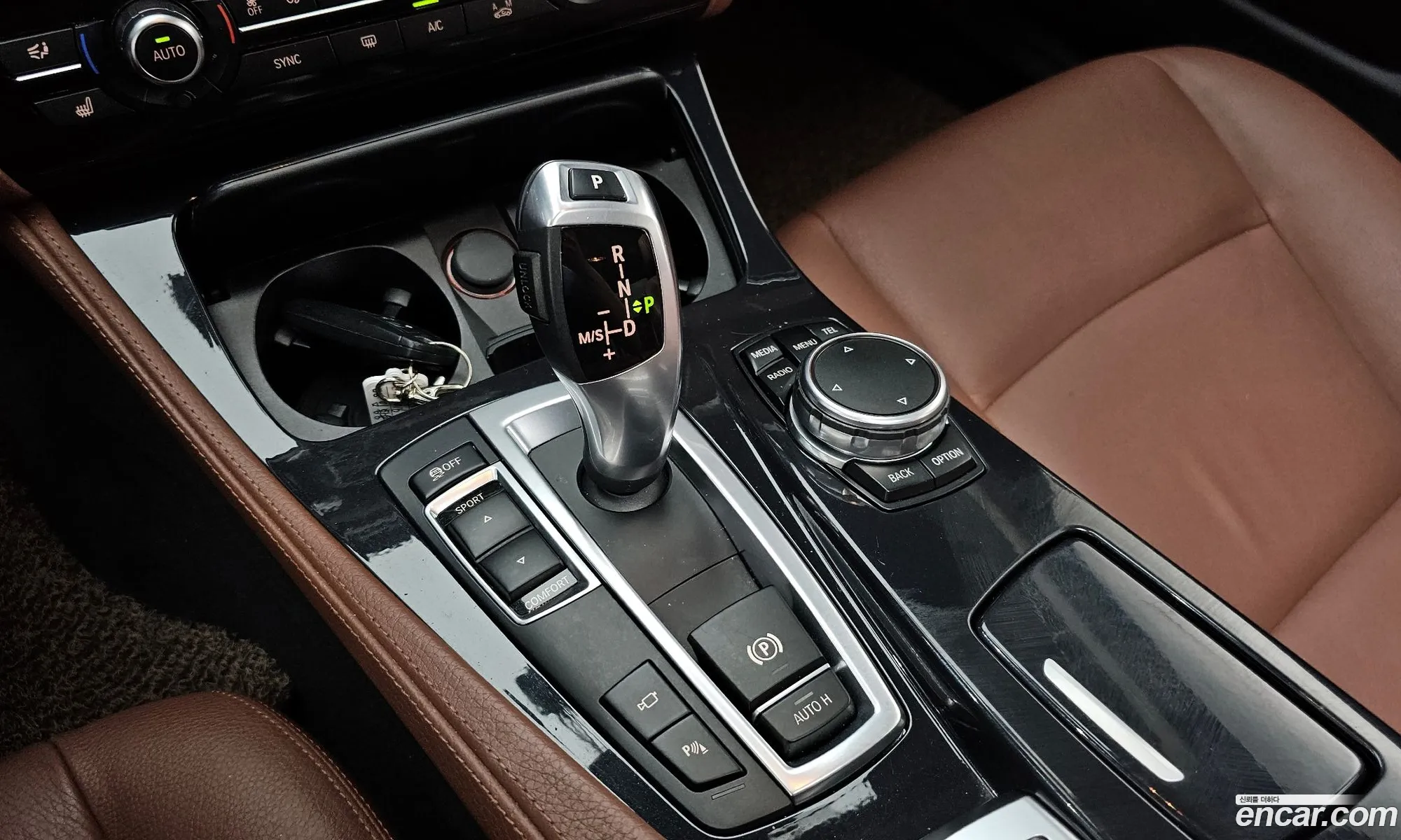 BMW 5 Series 2016 WBA5E5107GG201296 — 10