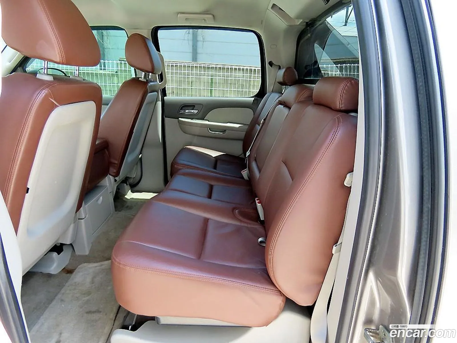 Chevrolet Avalanche 2008 — 12