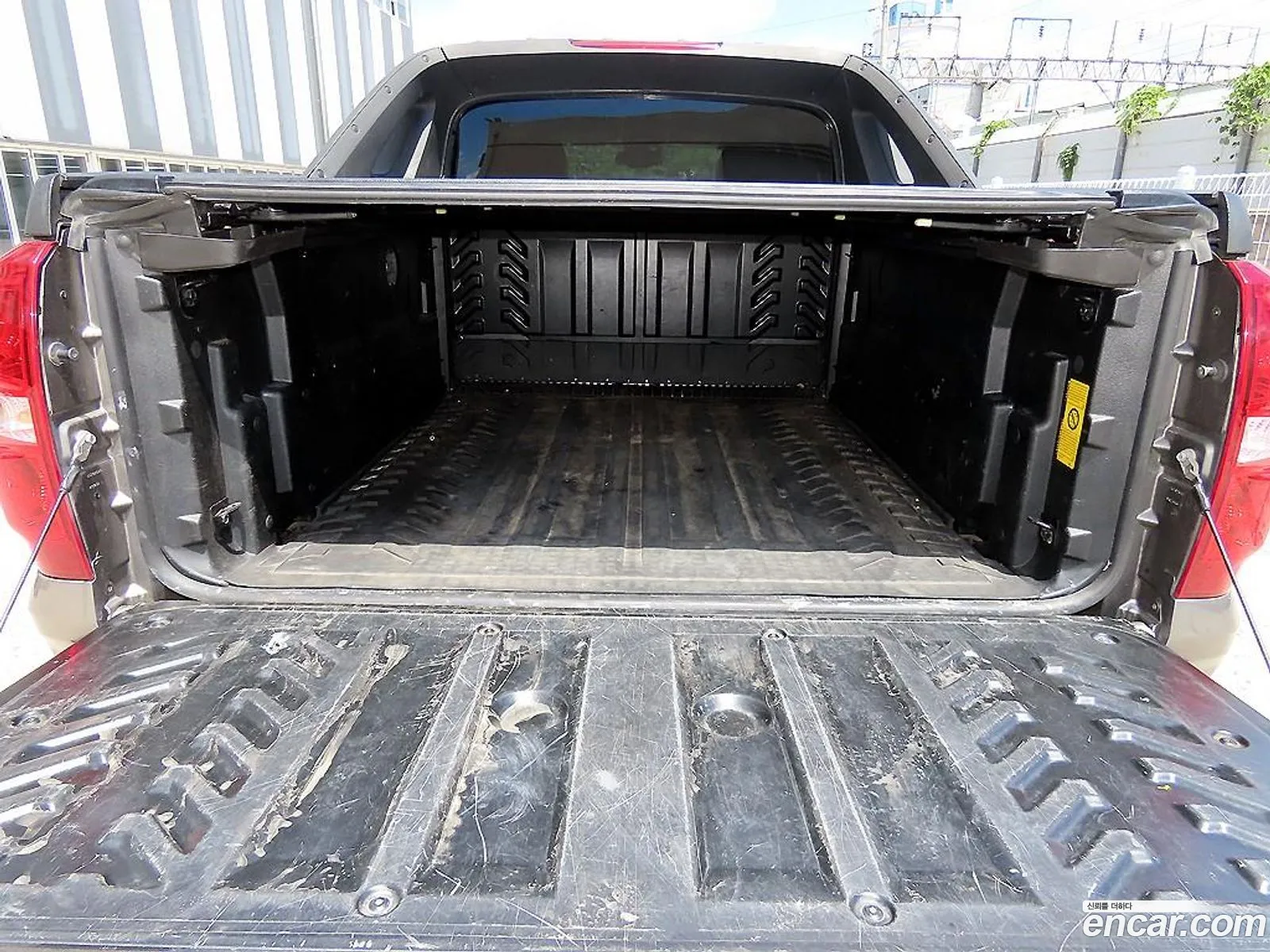 Chevrolet Avalanche 2008 — 14
