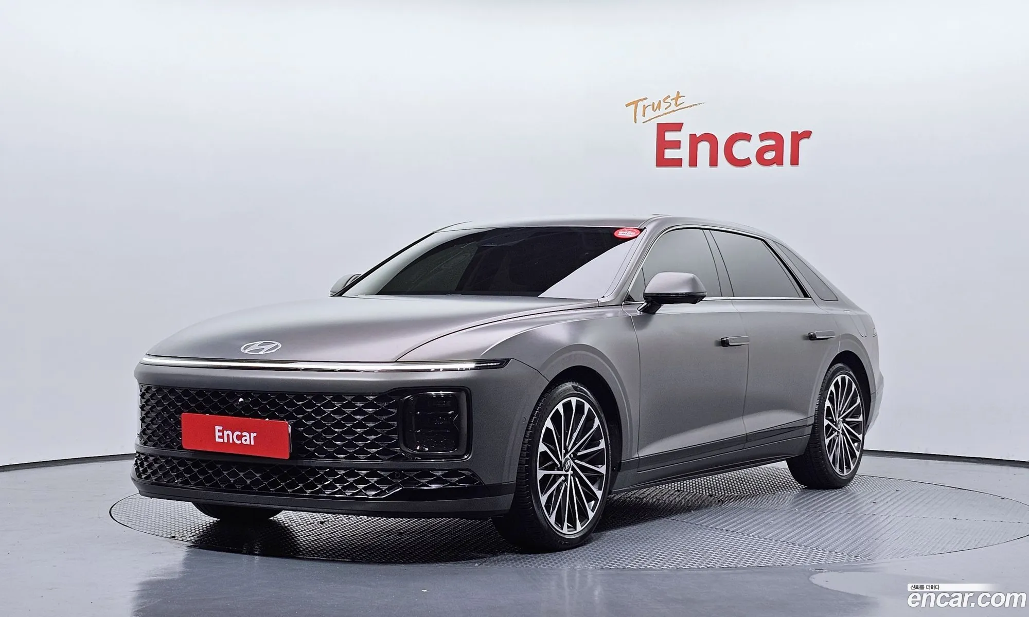 Hyundai Grandeur 2023 — 3