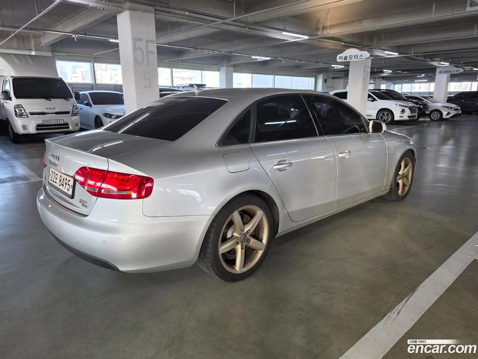 Audi A4 2011 — 3