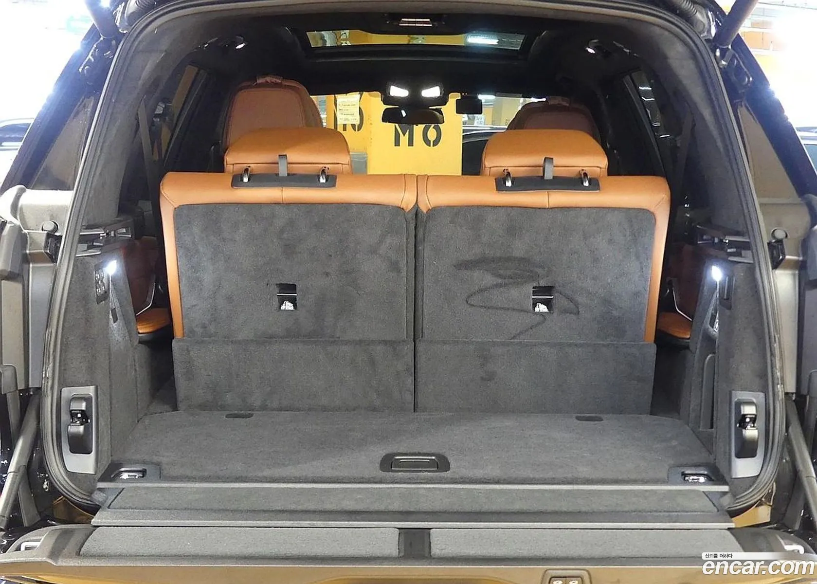 BMW X7 2025 — 16