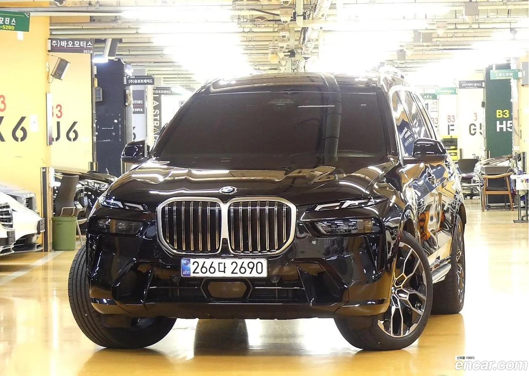 BMW X7 2025 — 8