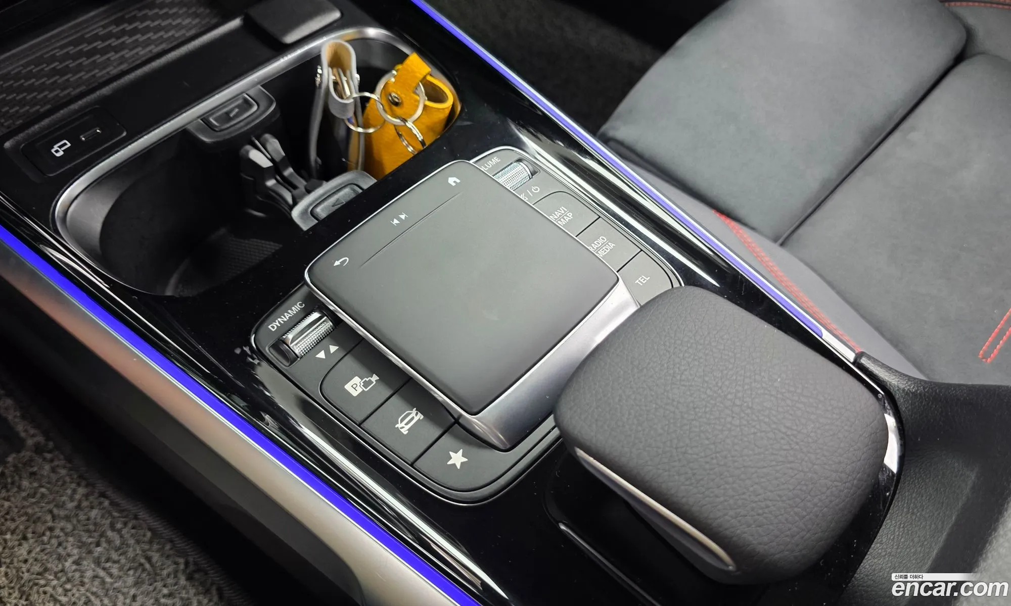 Mercedes-Benz GLB-Class X247 2023 — 2