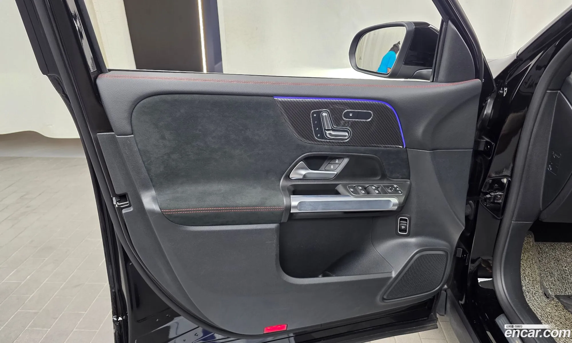 Mercedes-Benz GLB-Class X247 2023 — 8