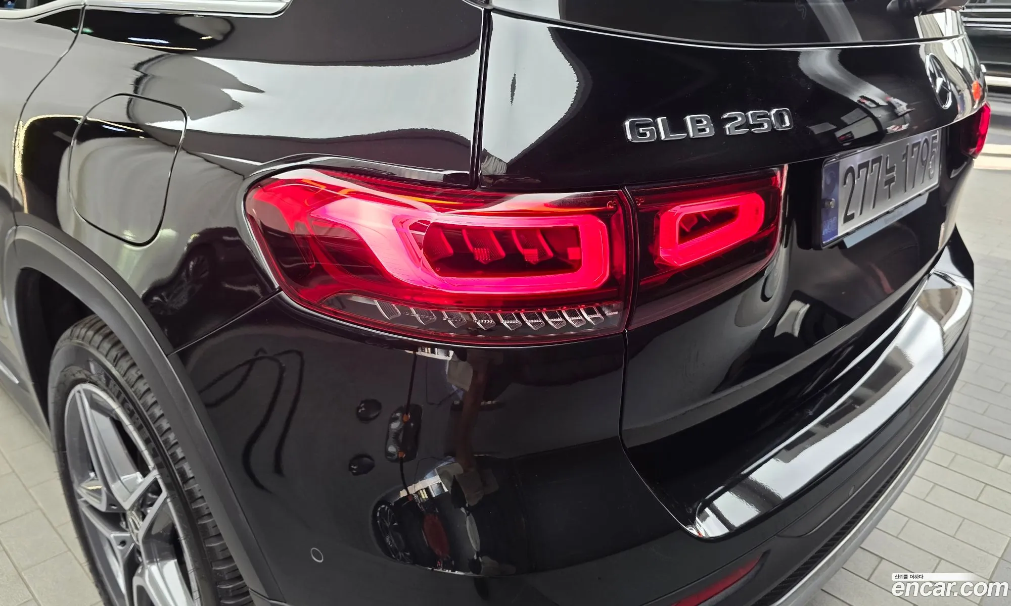 Mercedes-Benz GLB-Class X247 2023 — 31