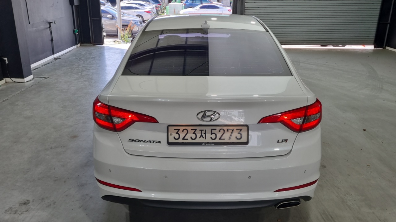 Hyundai LF Sonata 2017 — 3
