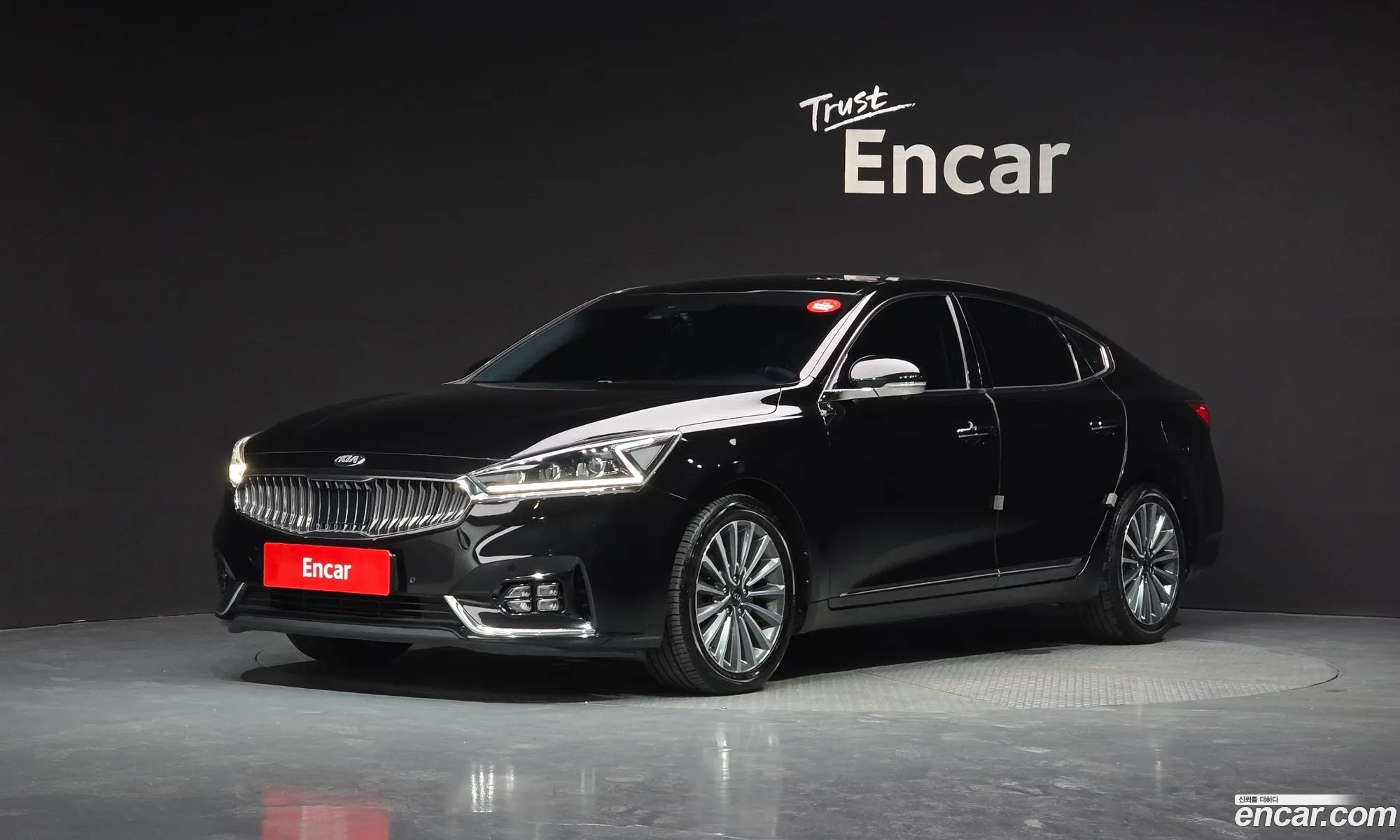 Kia K7 2019 — 3