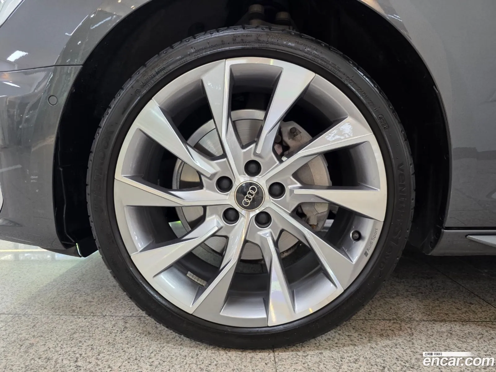 Audi A4 2023 — 7