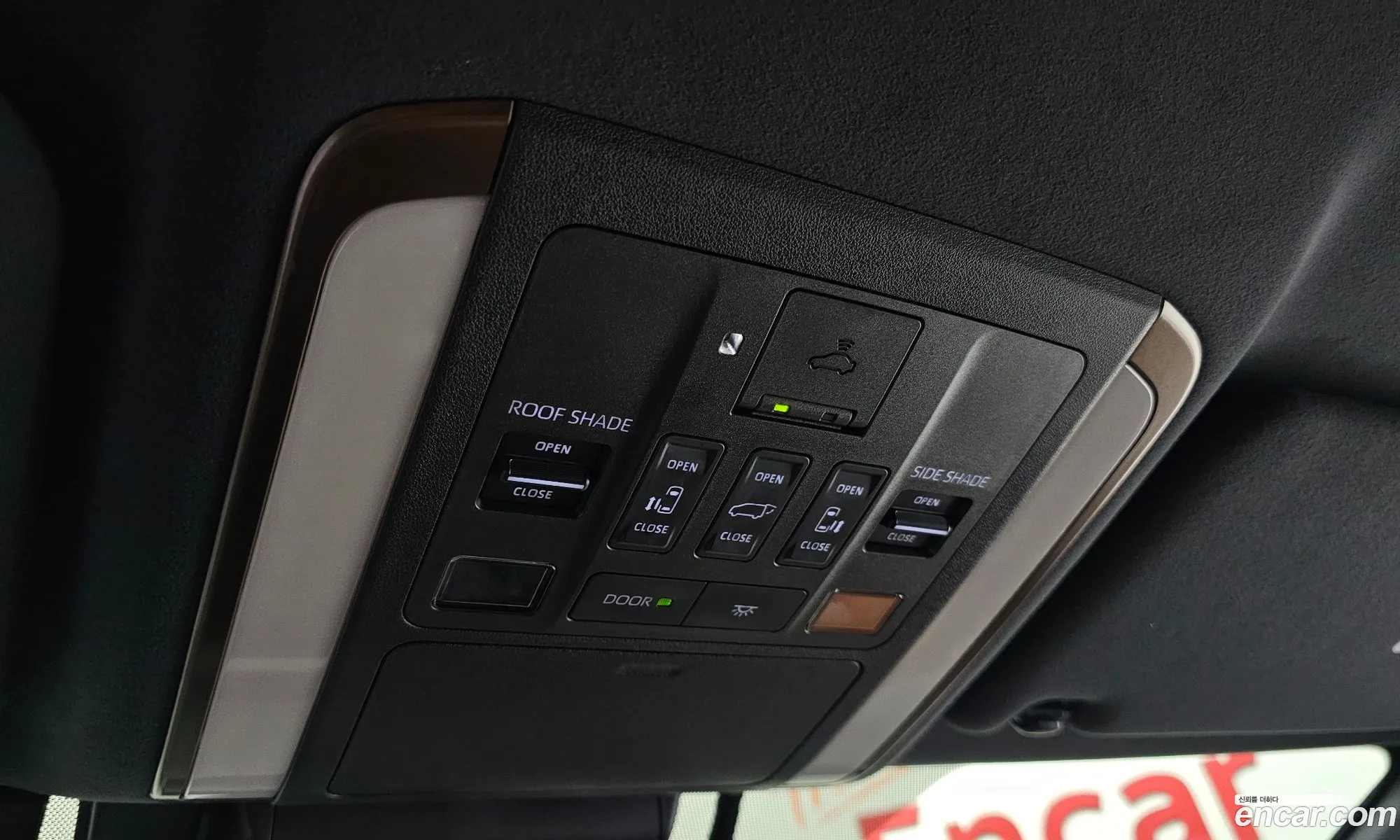 Toyota Alphard 2025 — 19