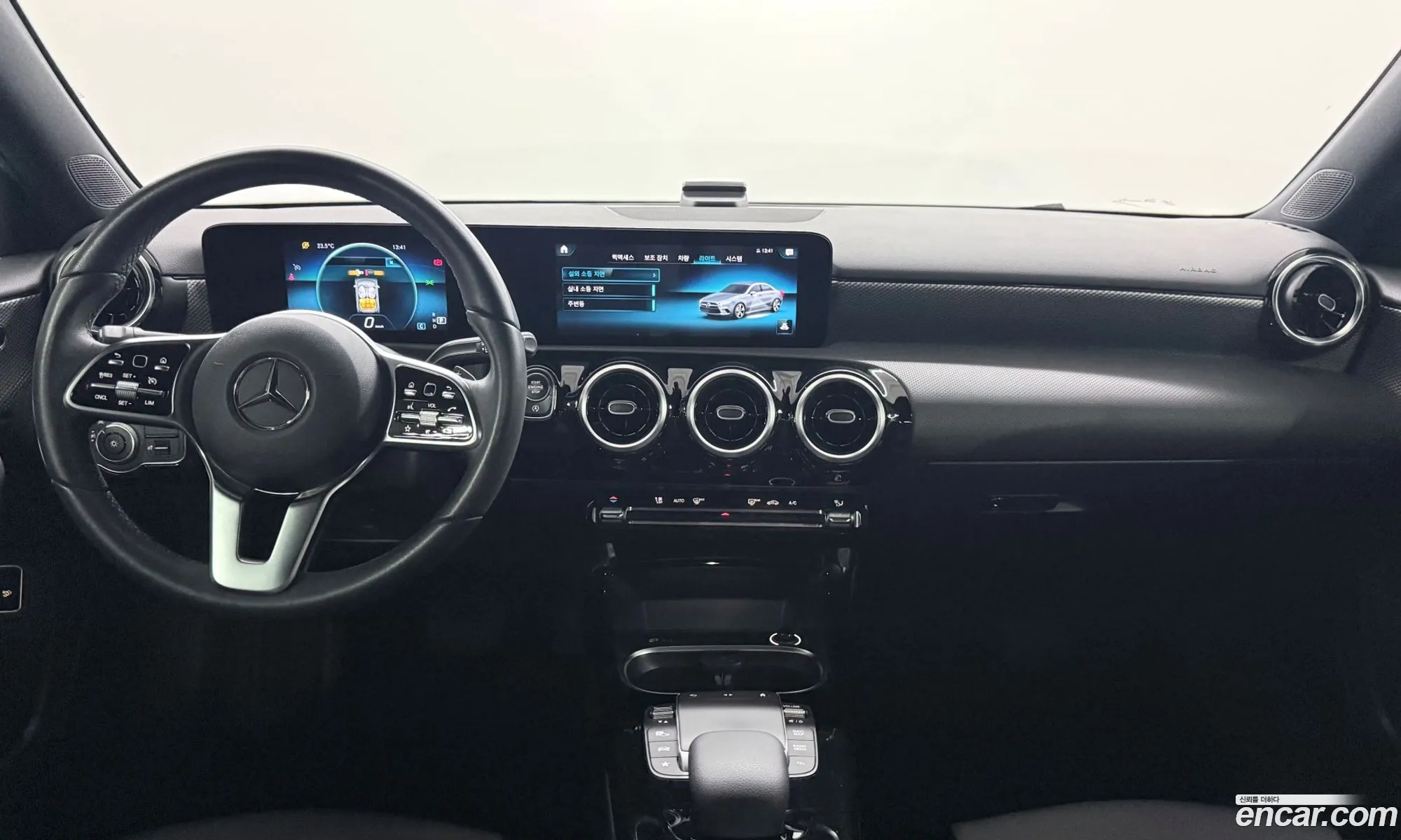 Mercedes-Benz A-Class W177 2021 — 20
