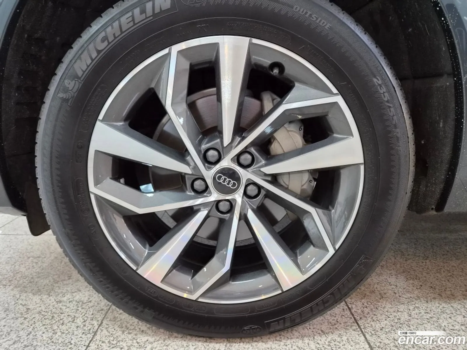 Audi Q5 2024 — 3