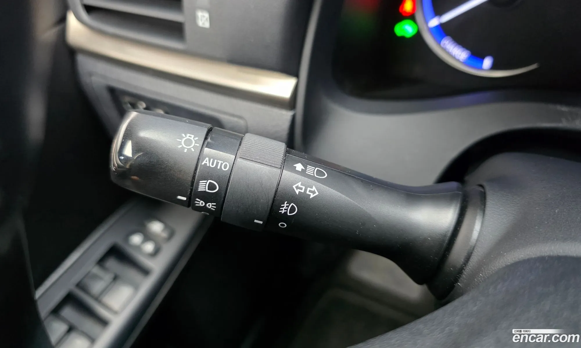Lexus CT200h 2017 JTHKD5BHXJ2317513 — 30