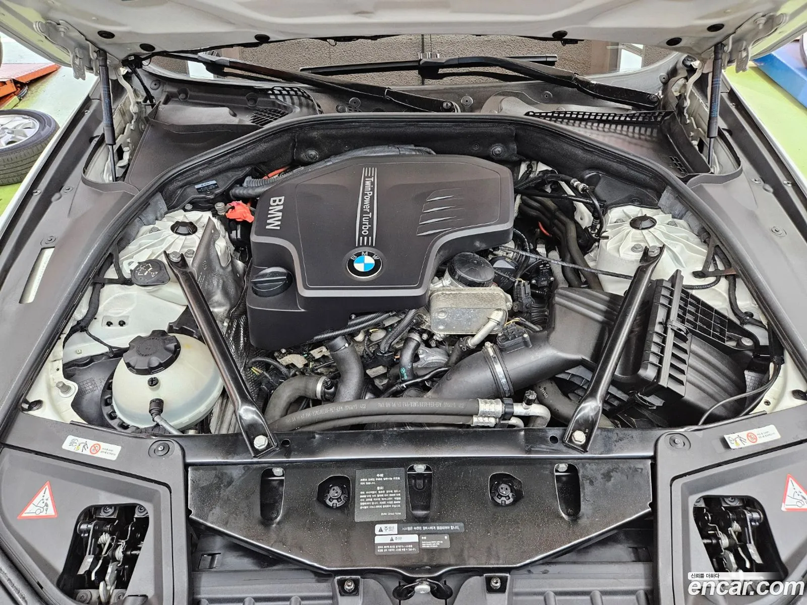 BMW 5 Series 2014 — 5