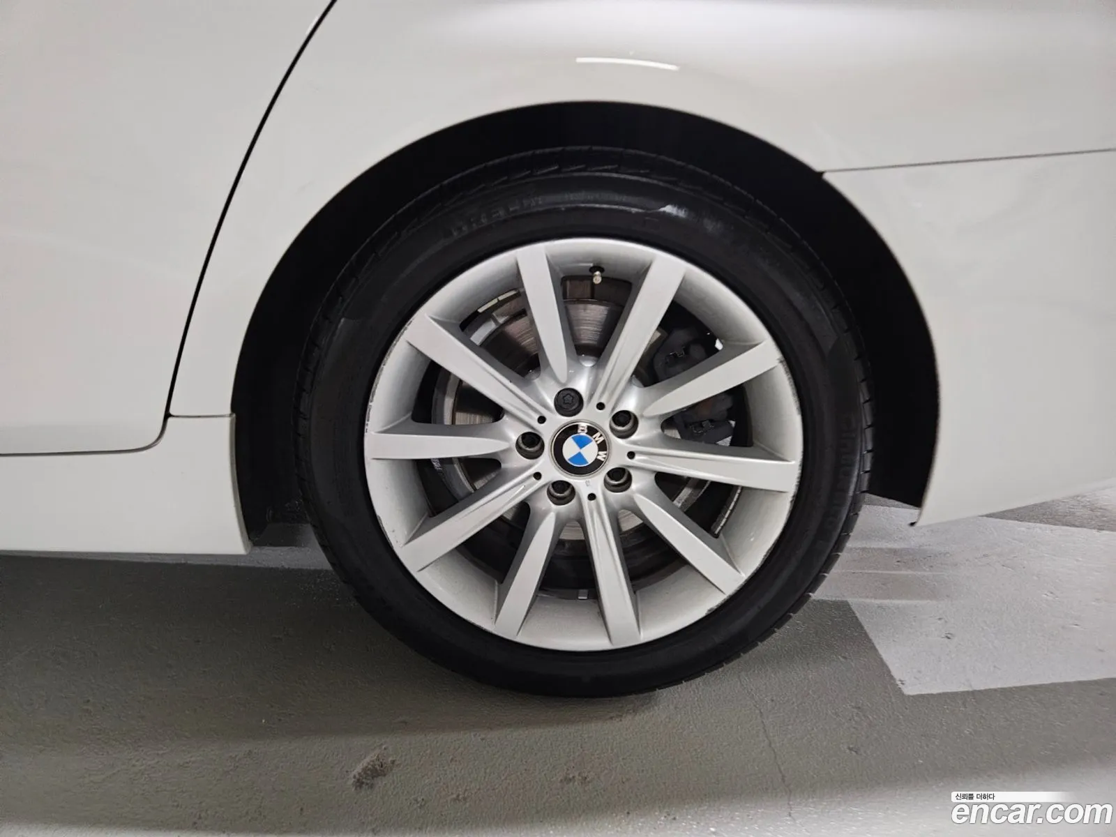 BMW 5 Series 2014 — 12
