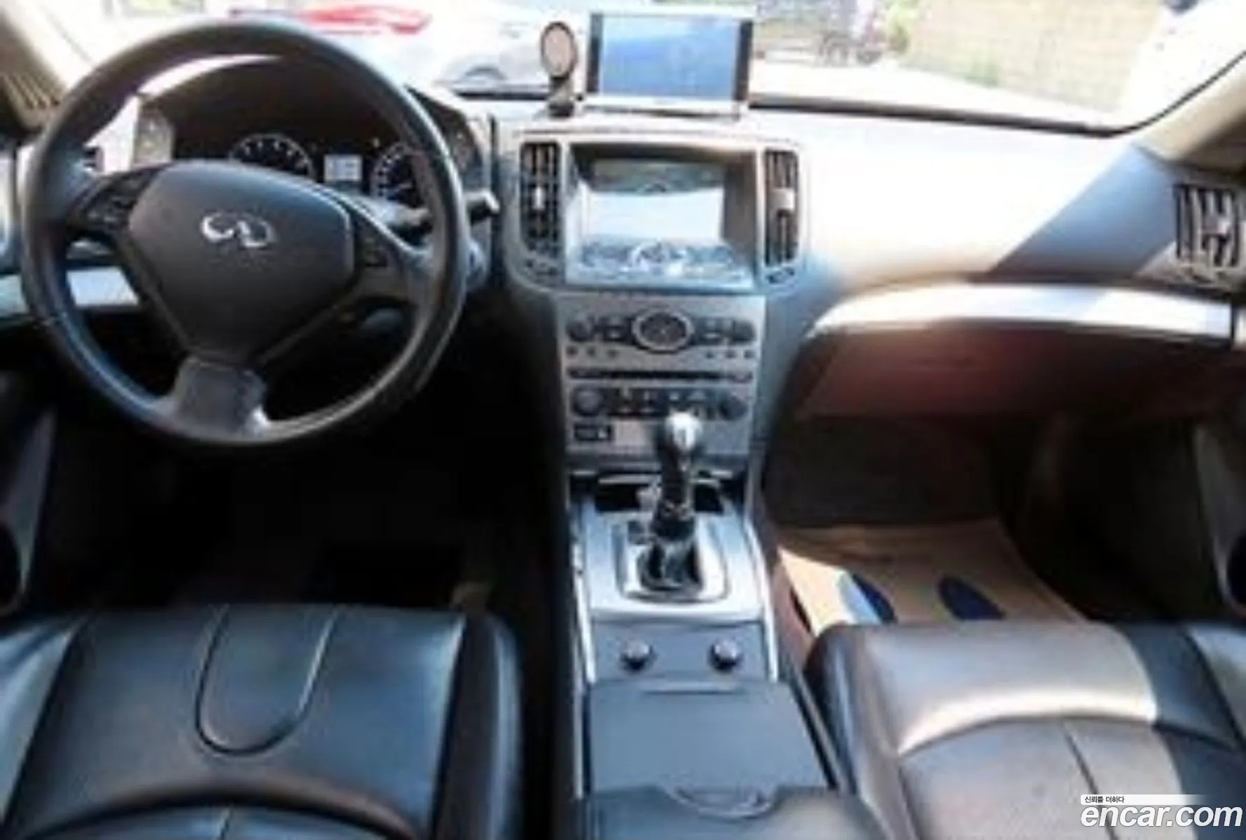 Infiniti G25