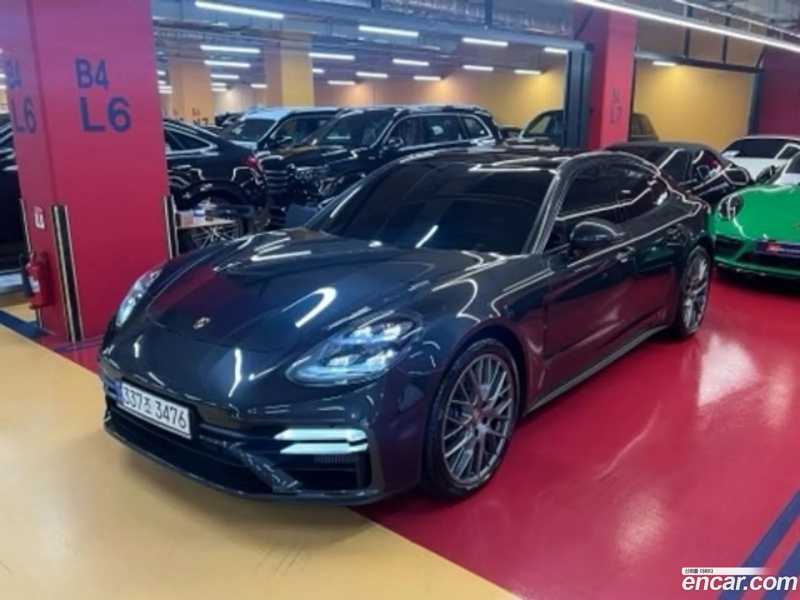 Porsche Panamera 2021 — 11
