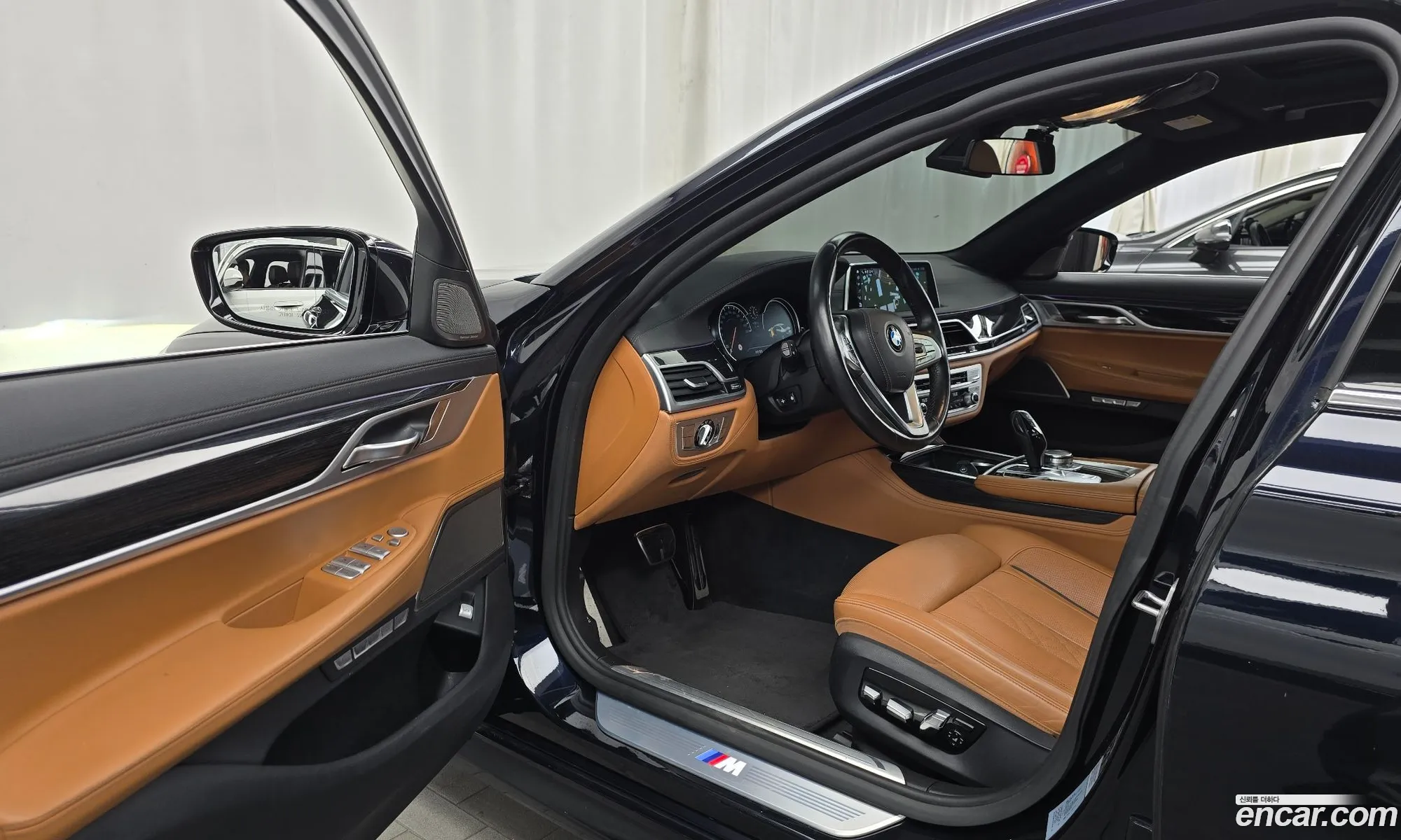 BMW 7 Series 2018 WBA7E4102JGV26089 — 12