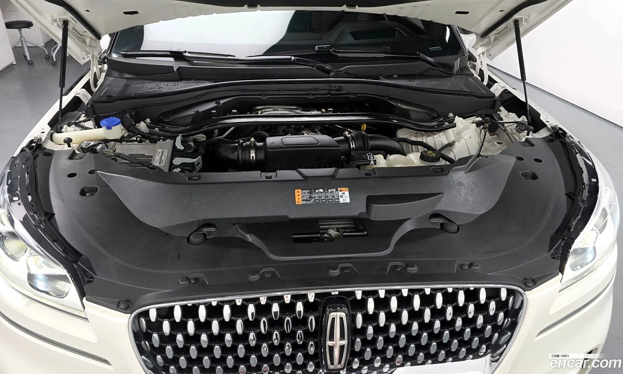 Lincoln Aviator 2023 5LM5J9XC2PGL11298 — 2