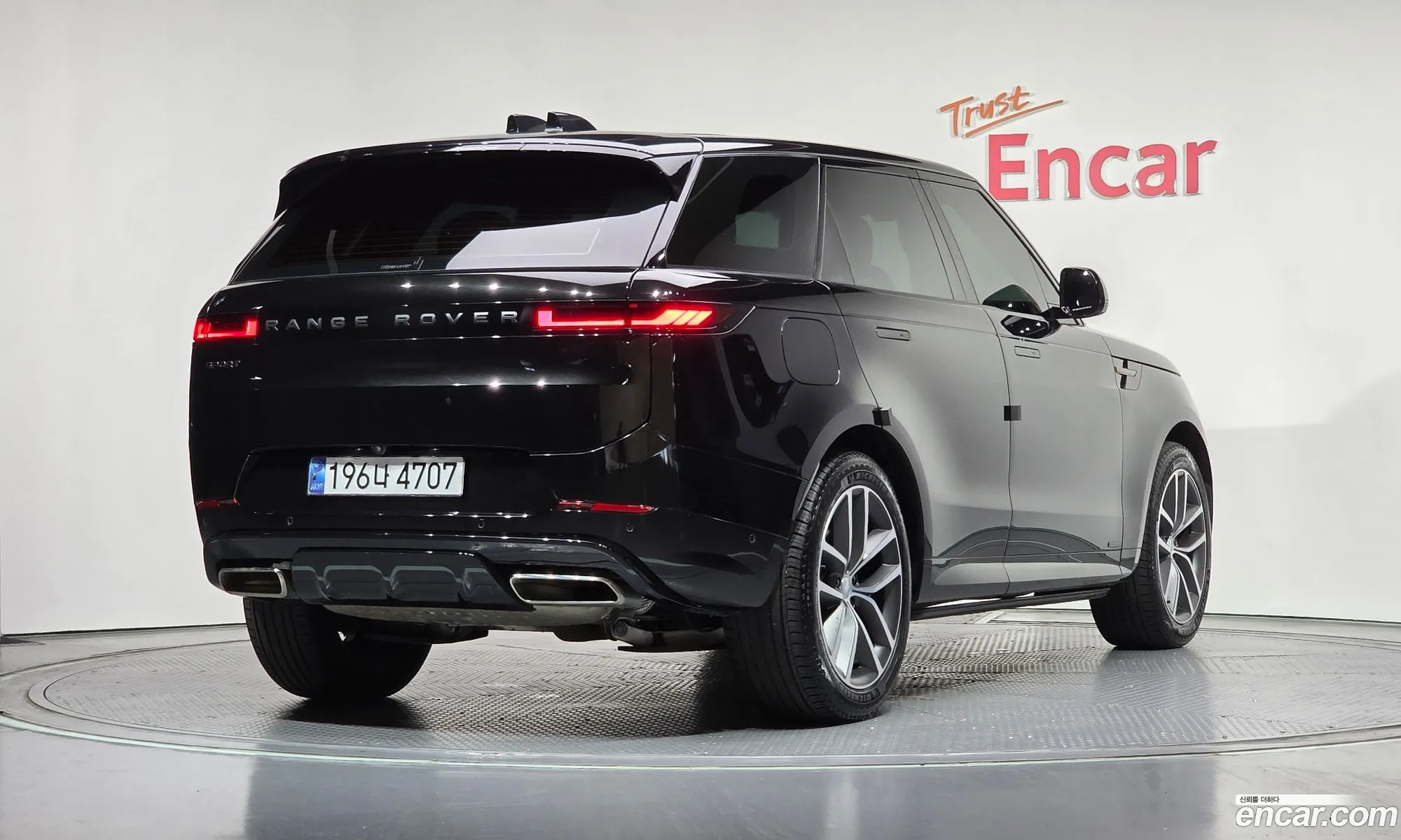 Land Rover Range Rover Sport 2024 — 26