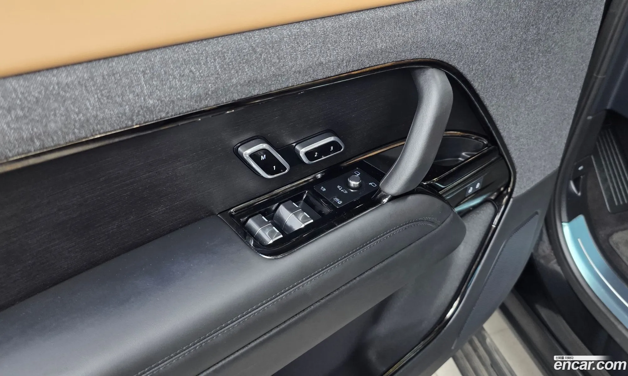 Land Rover Range Rover Sport 2024 — 25
