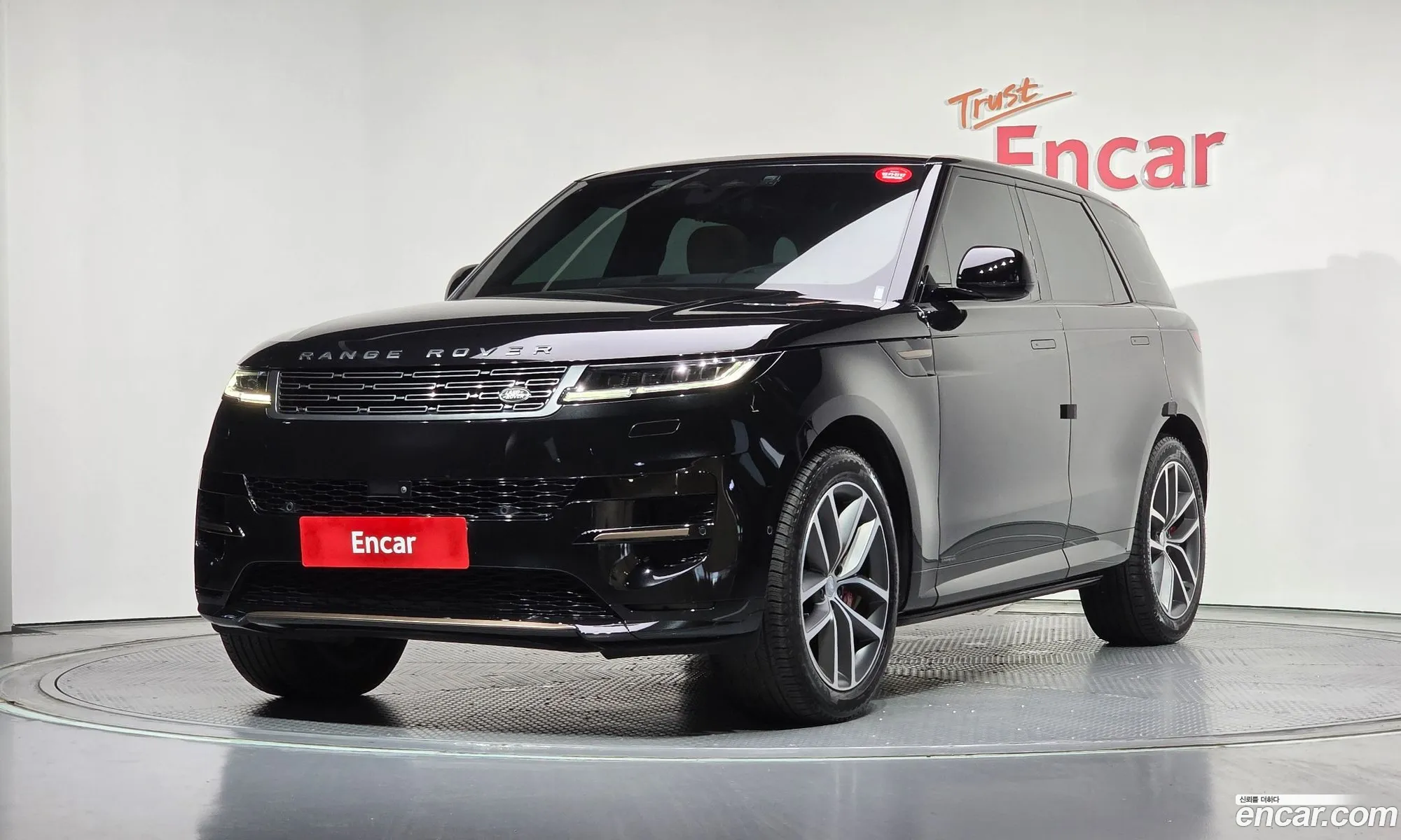 Land Rover Range Rover Sport 2024 — 10