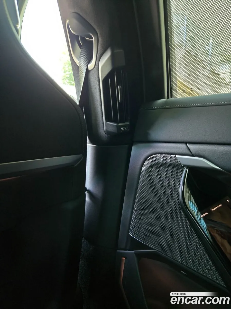 BMW 7 Series 2023 — 14