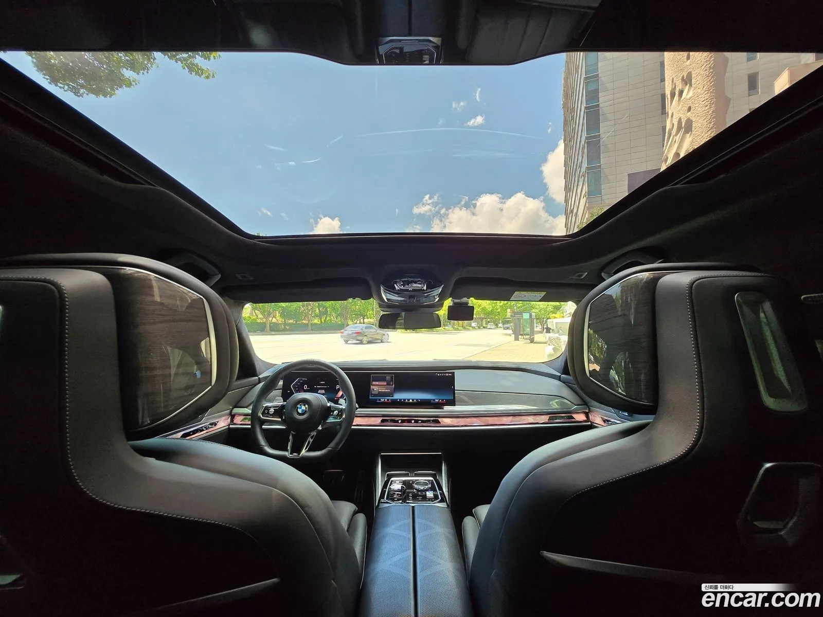 BMW 7 Series 2023 — 9