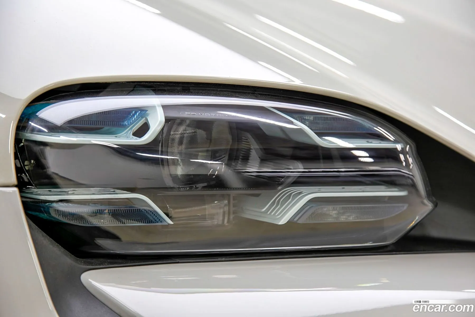 Porsche Taycan 2021 — 16