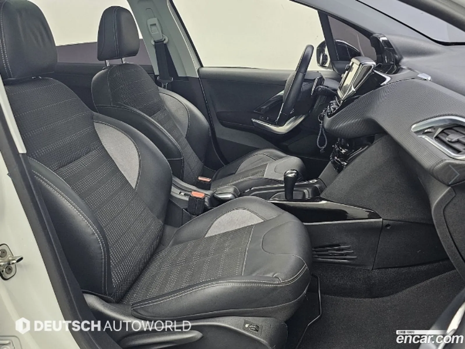Peugeot 2008 2015 — 19