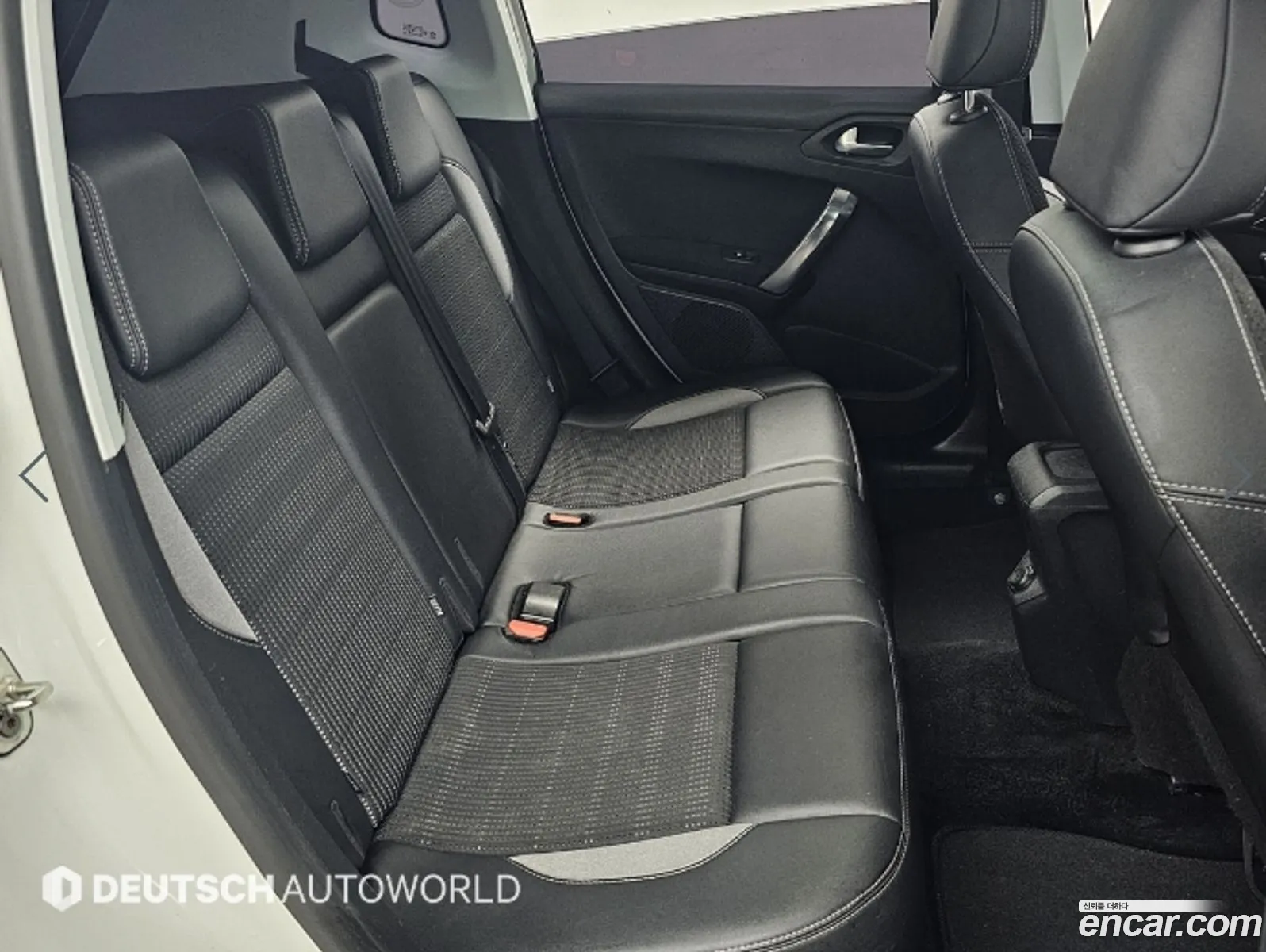 Peugeot 2008 2015 — 13