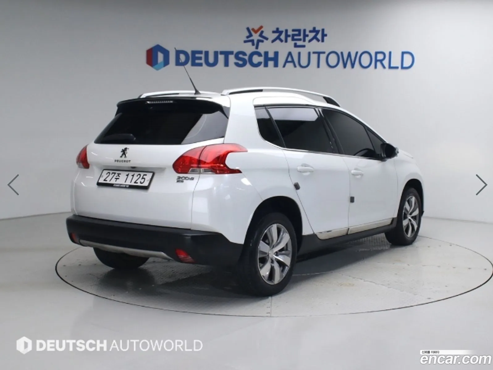 Peugeot 2008 2015 — 17