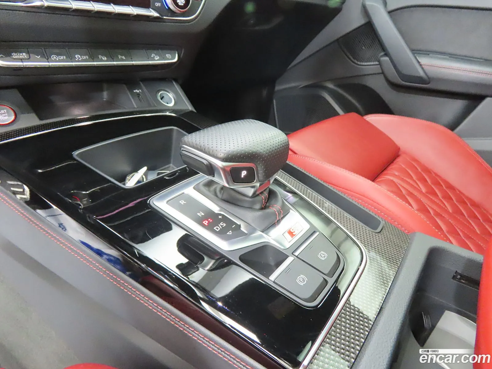 Audi SQ5 2023 — 10