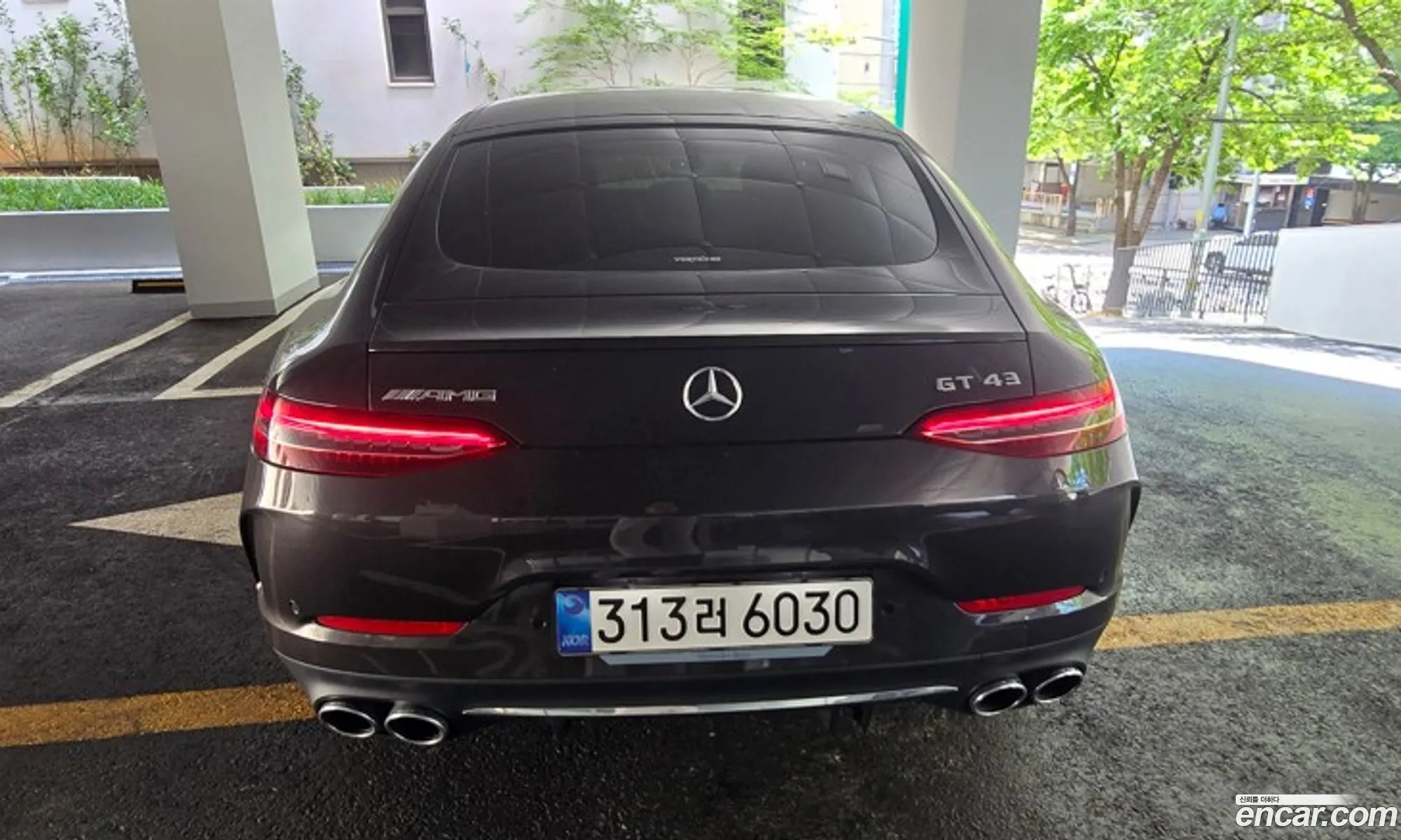 Mercedes-Benz AMG GT 2024 — 6