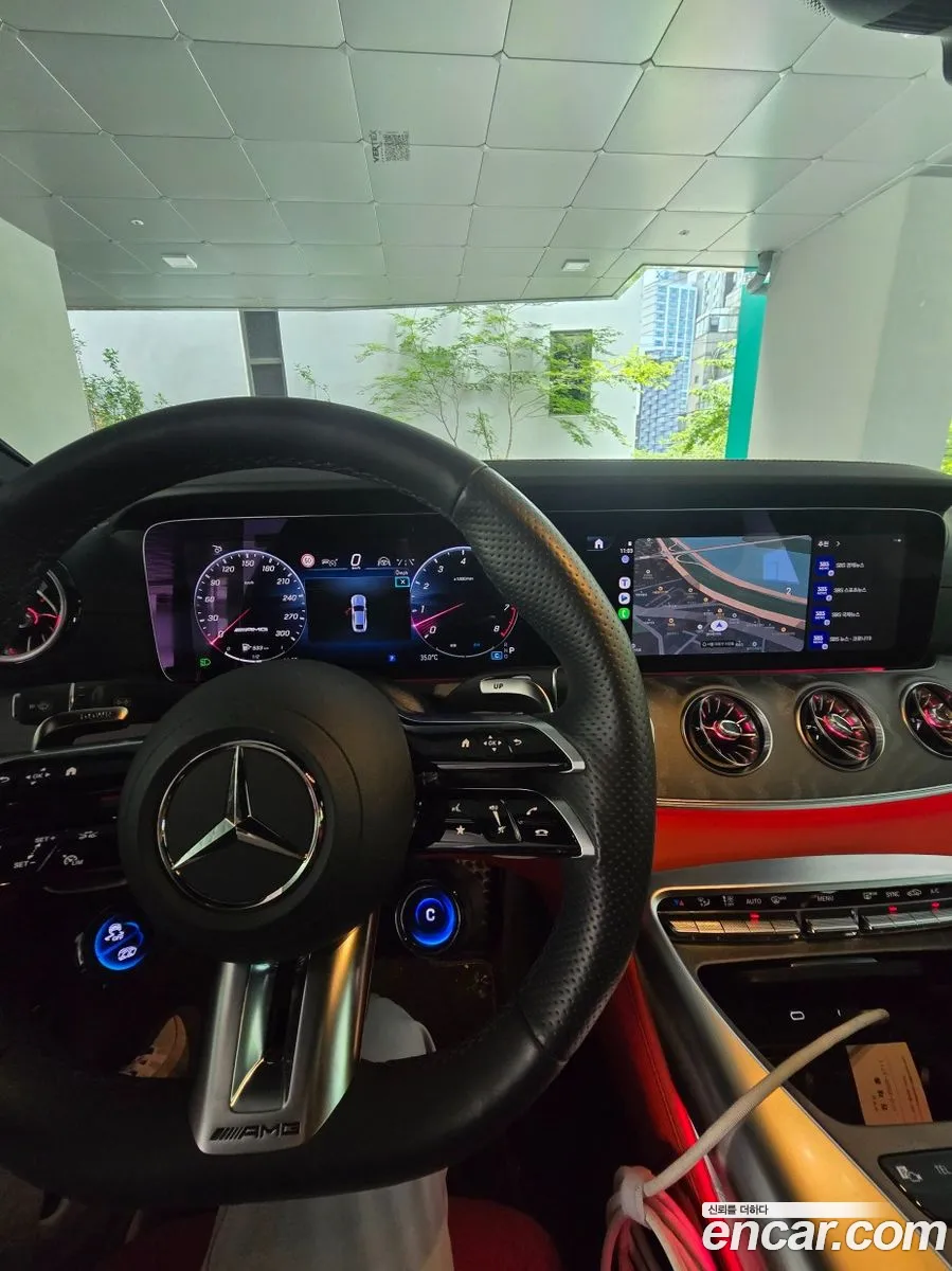 Mercedes-Benz AMG GT 2024 — 10