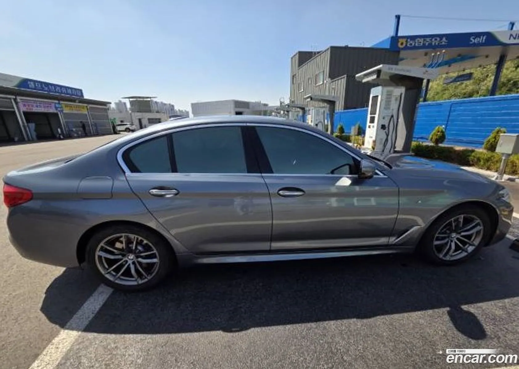 BMW 5 Series 2018 — 7