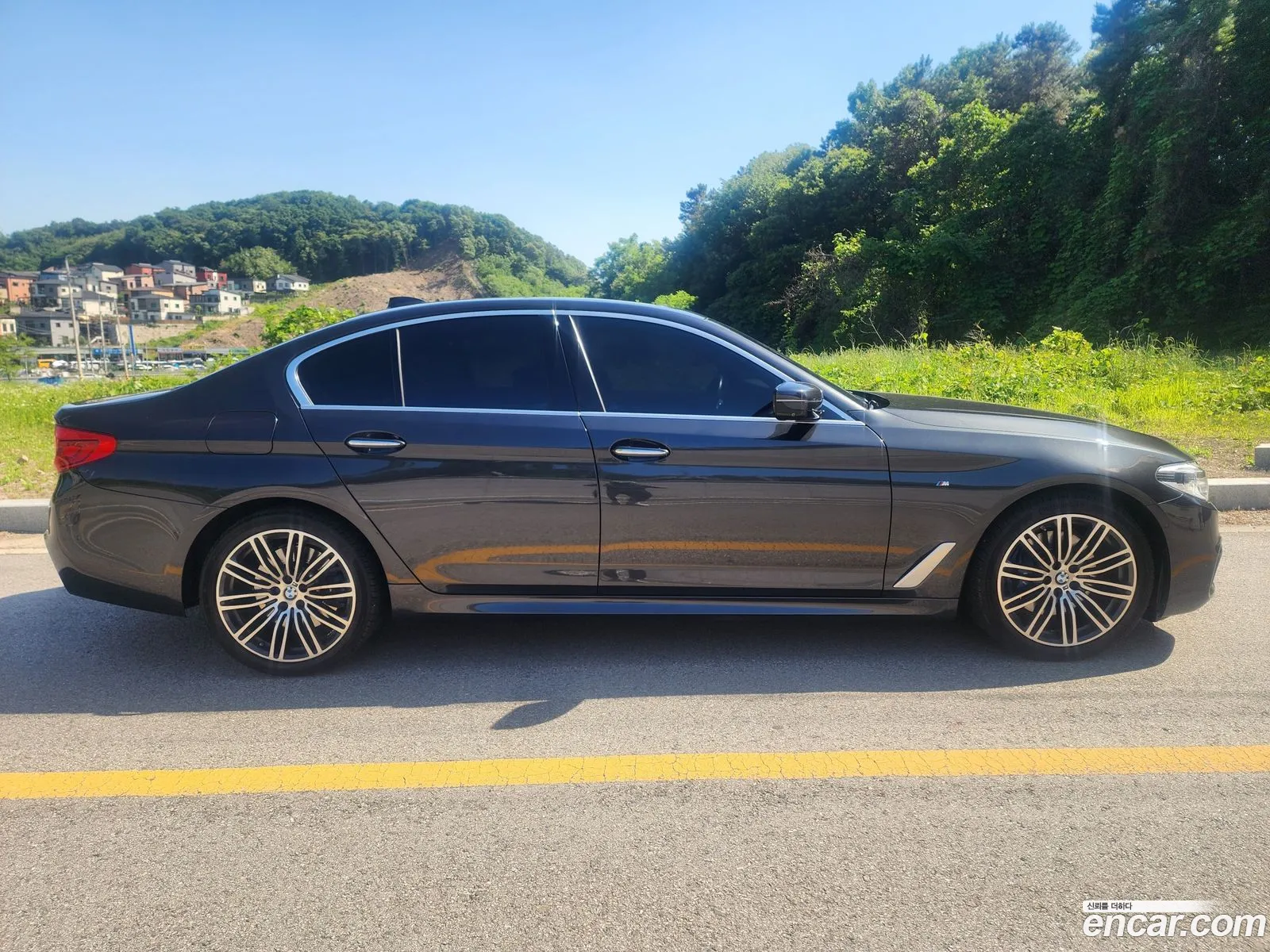 BMW 5 Series 2018 — 13