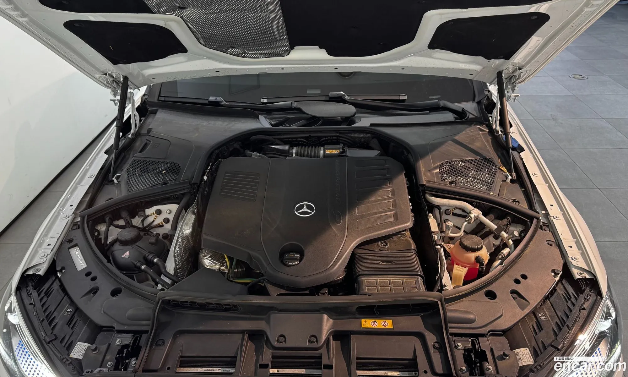 Mercedes-Benz S-Class W223 2025 — 17