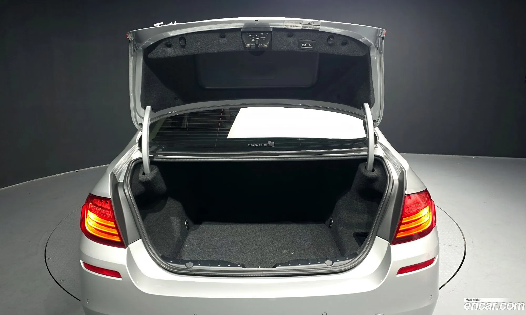 BMW 5 Series 2016 WBA5E5108GG200142 — 13