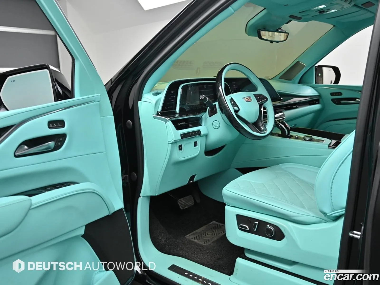 Cadillac Escalade 2023 — 9