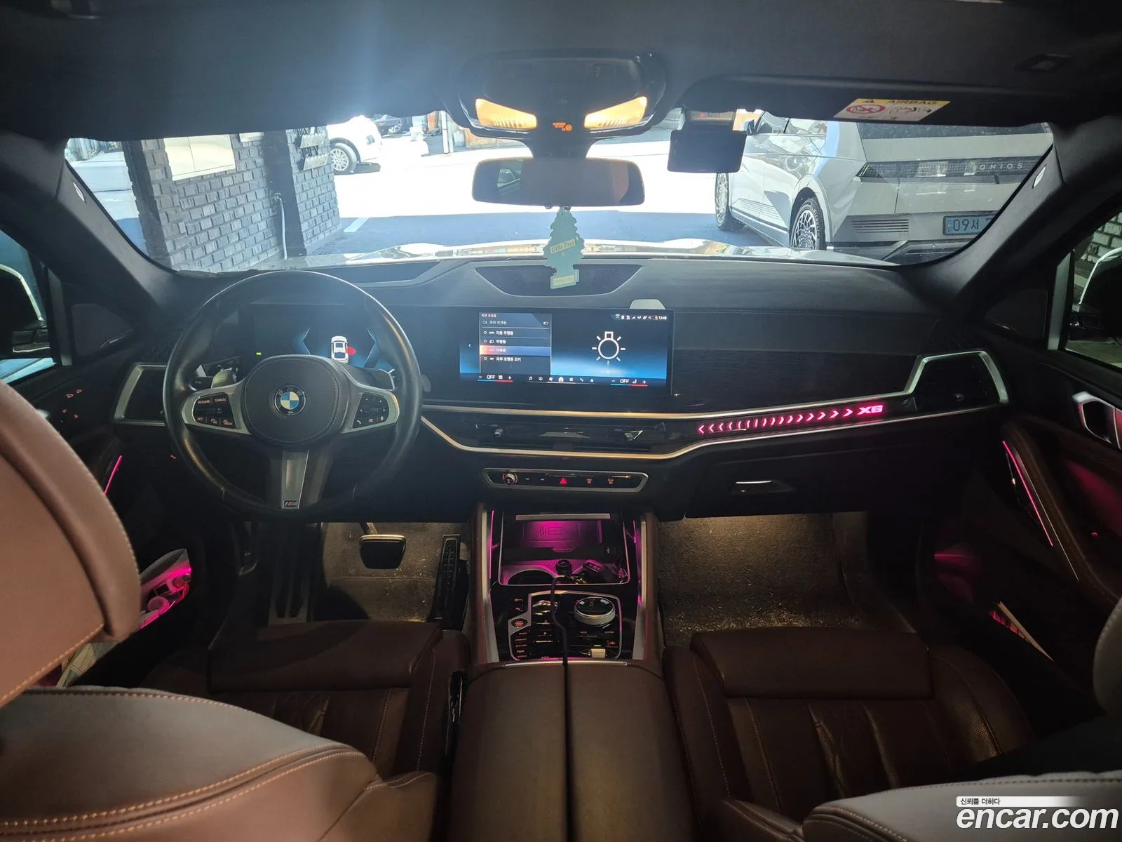 BMW X6 2023 — 16