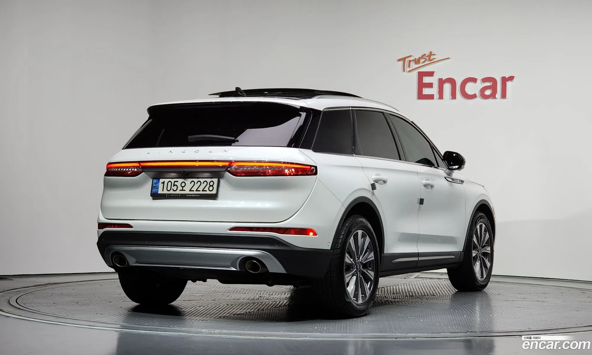 Lincoln Corsair 2022 5LMCJ2D90NUL11435 — 3
