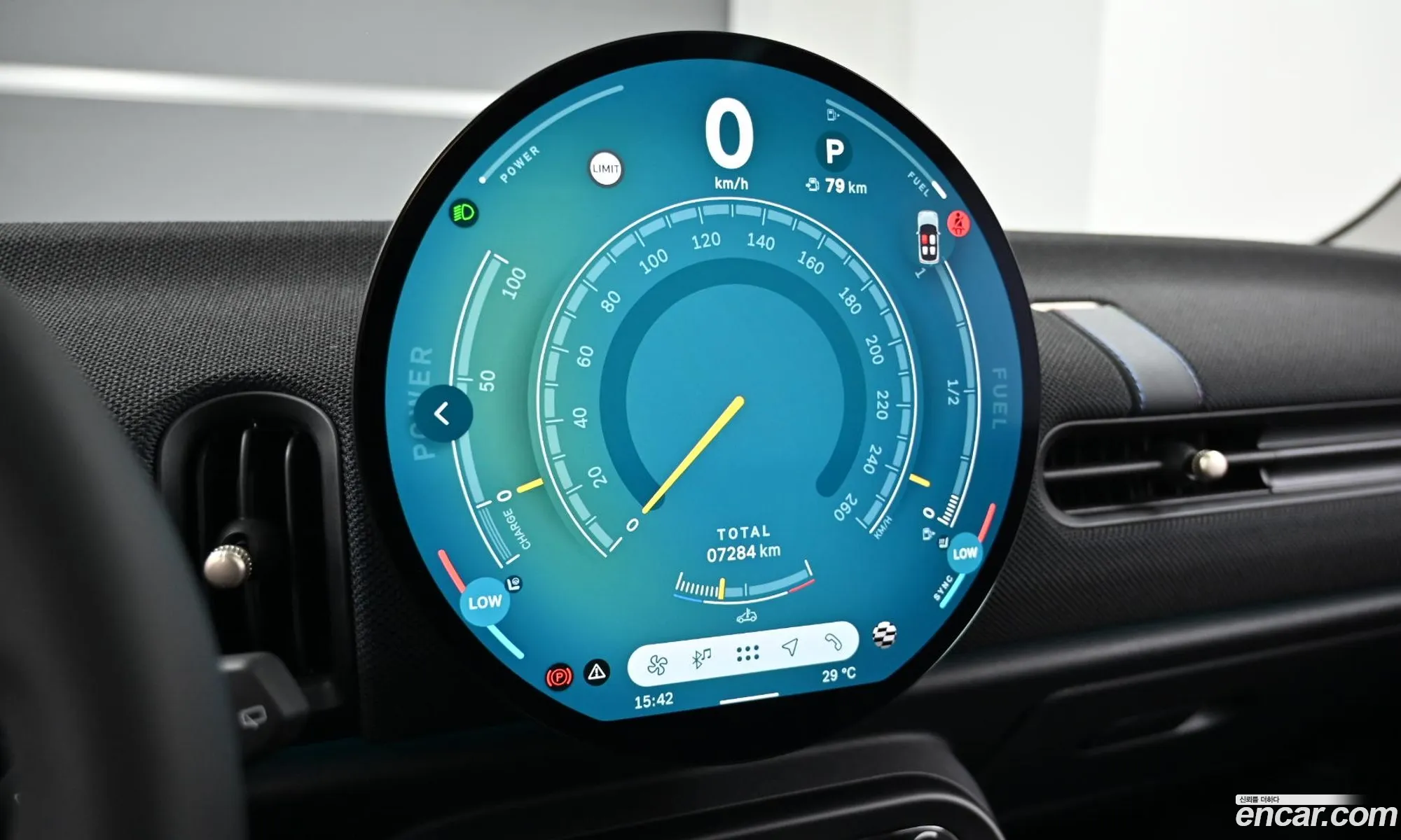 Mini Cooper C 2025 — 9